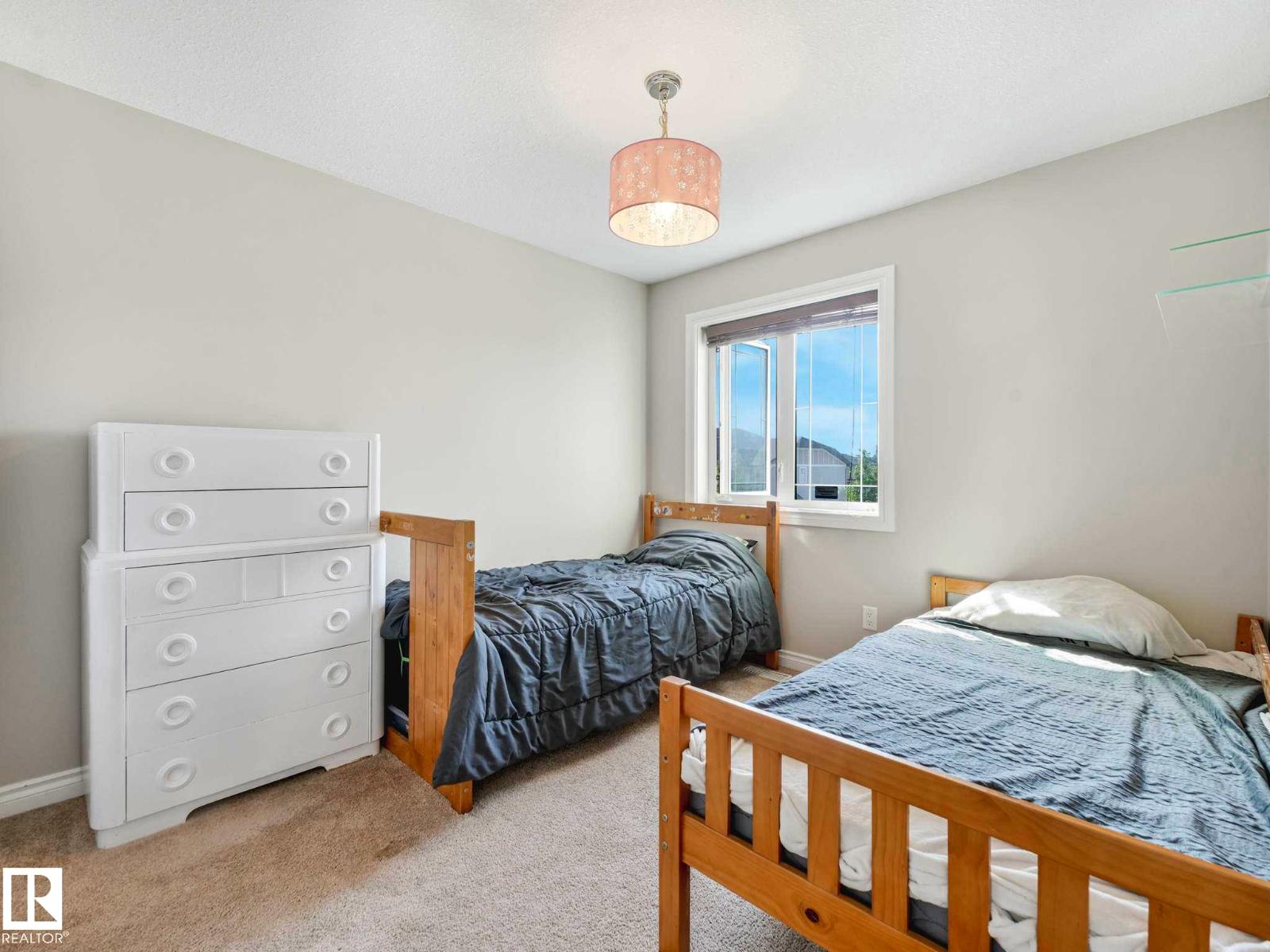 16124 10 AV SW - 23