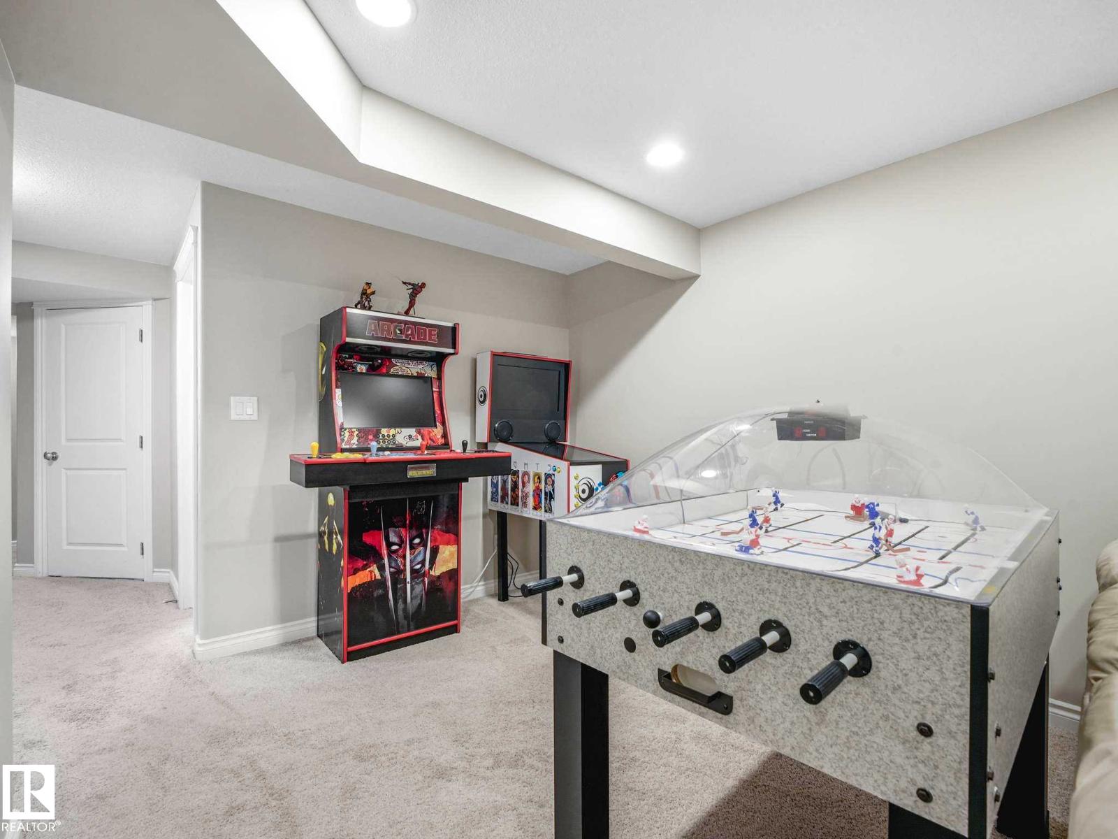 16124 10 AV SW - 34
