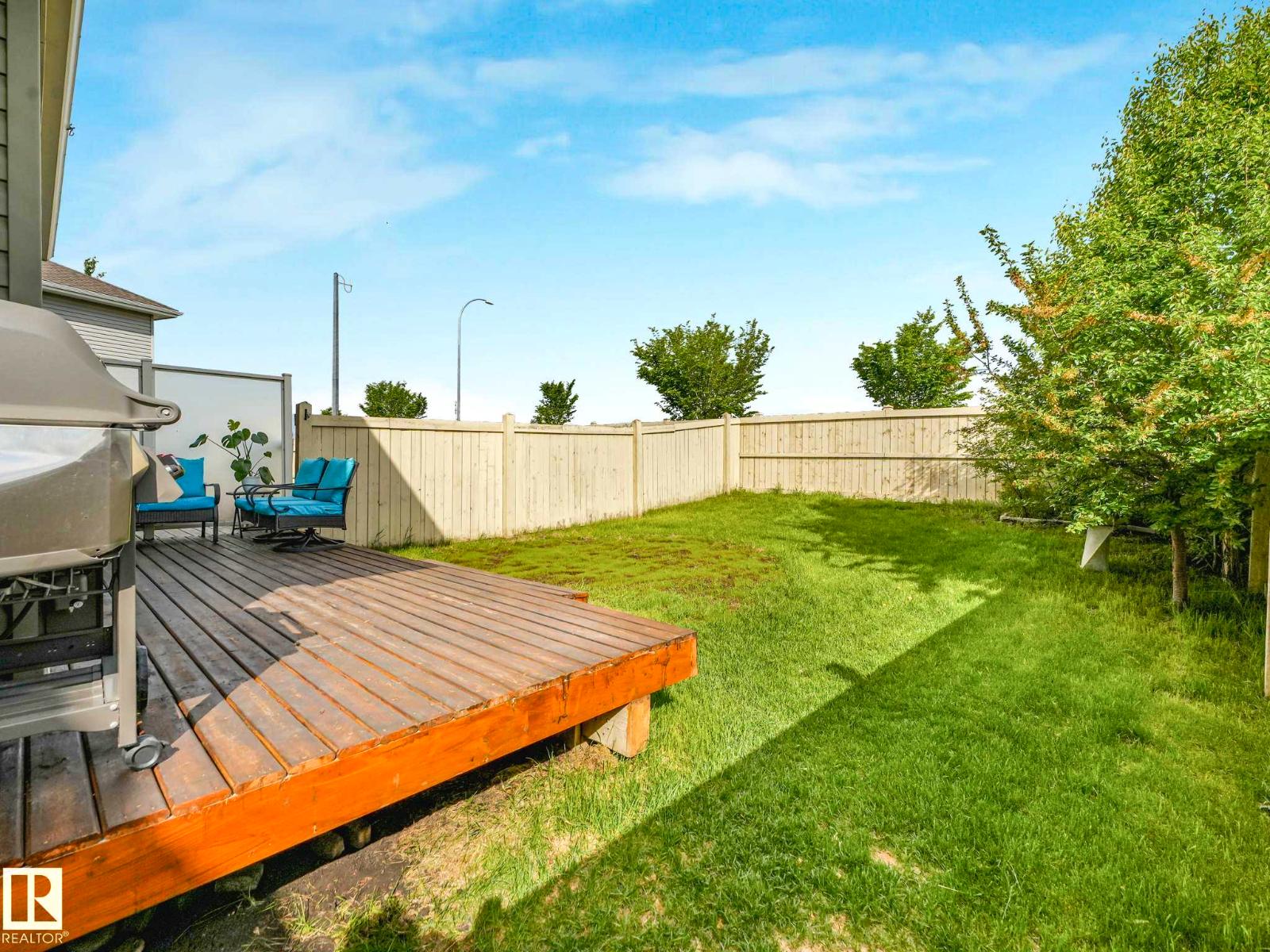 16124 10 AV SW - 40