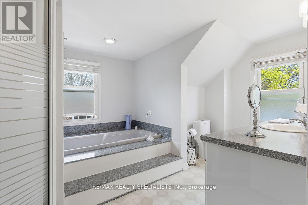 123 MILL STREET S - 26
