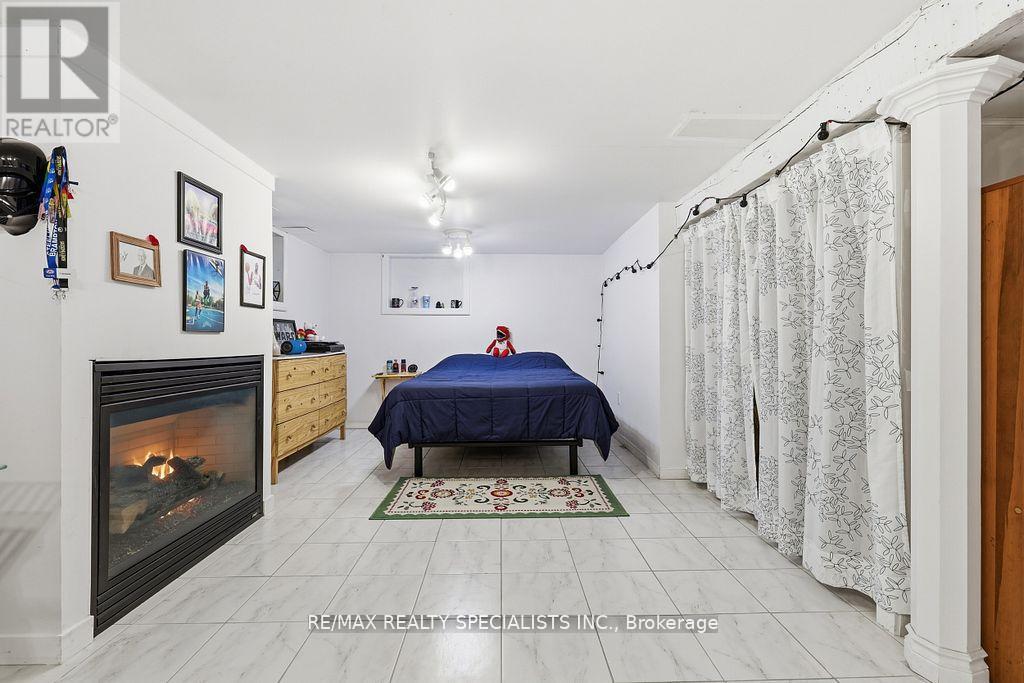 123 MILL STREET S - 30