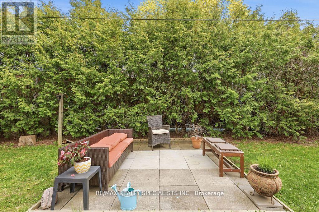 123 MILL STREET S - 39