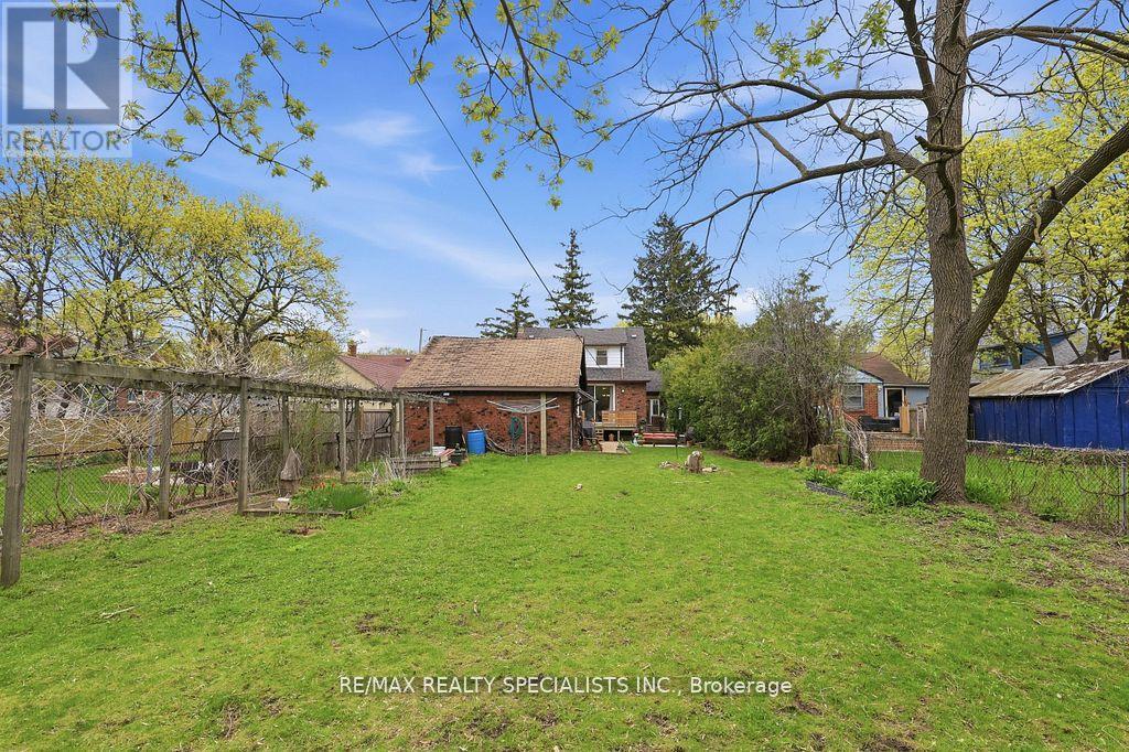 123 MILL STREET S - 42
