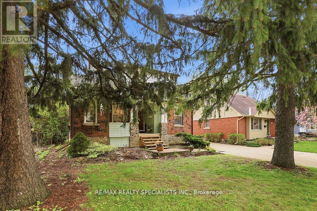 123 MILL STREET S - 5
