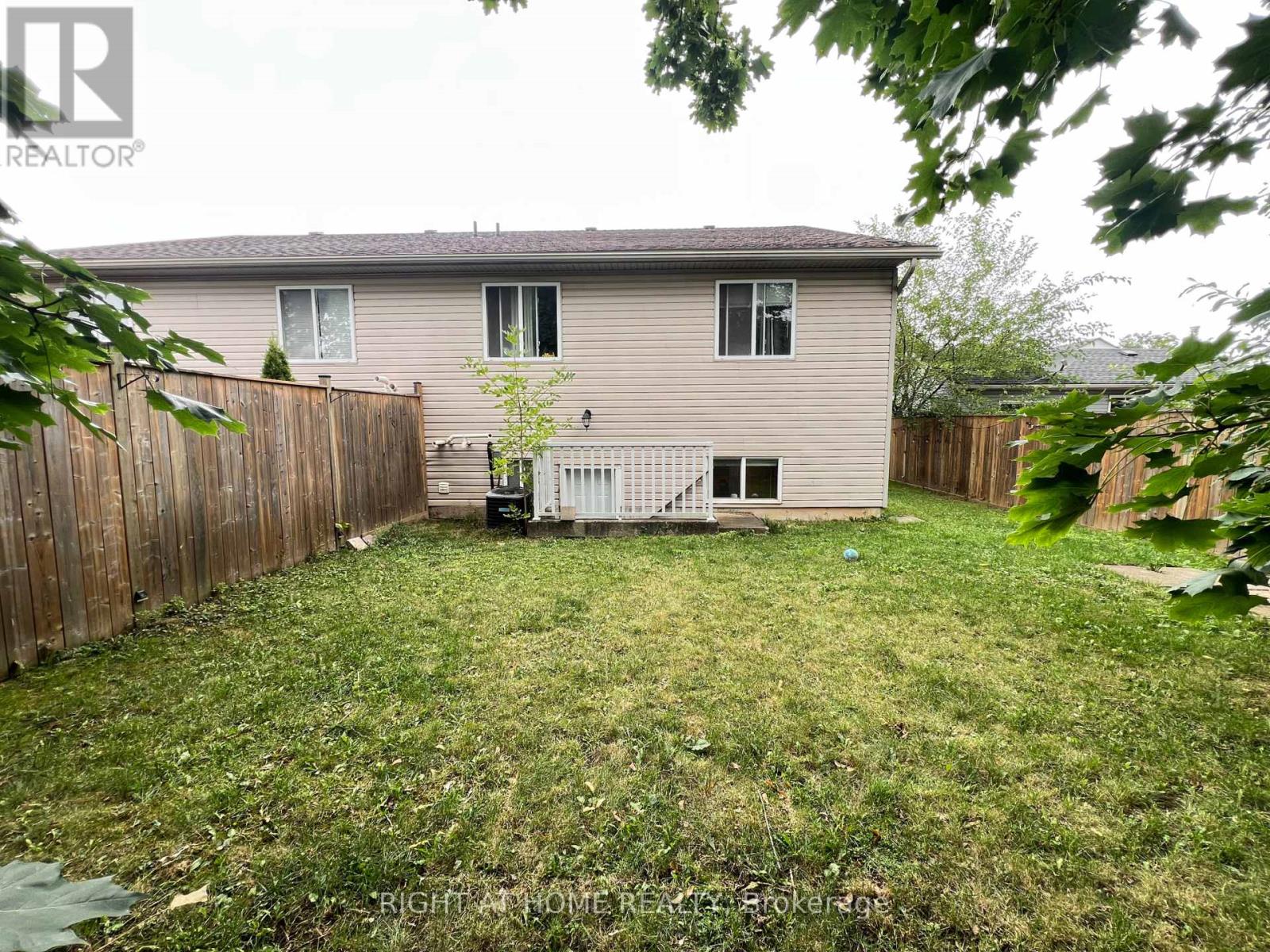 39 CUMMING STREET - 31