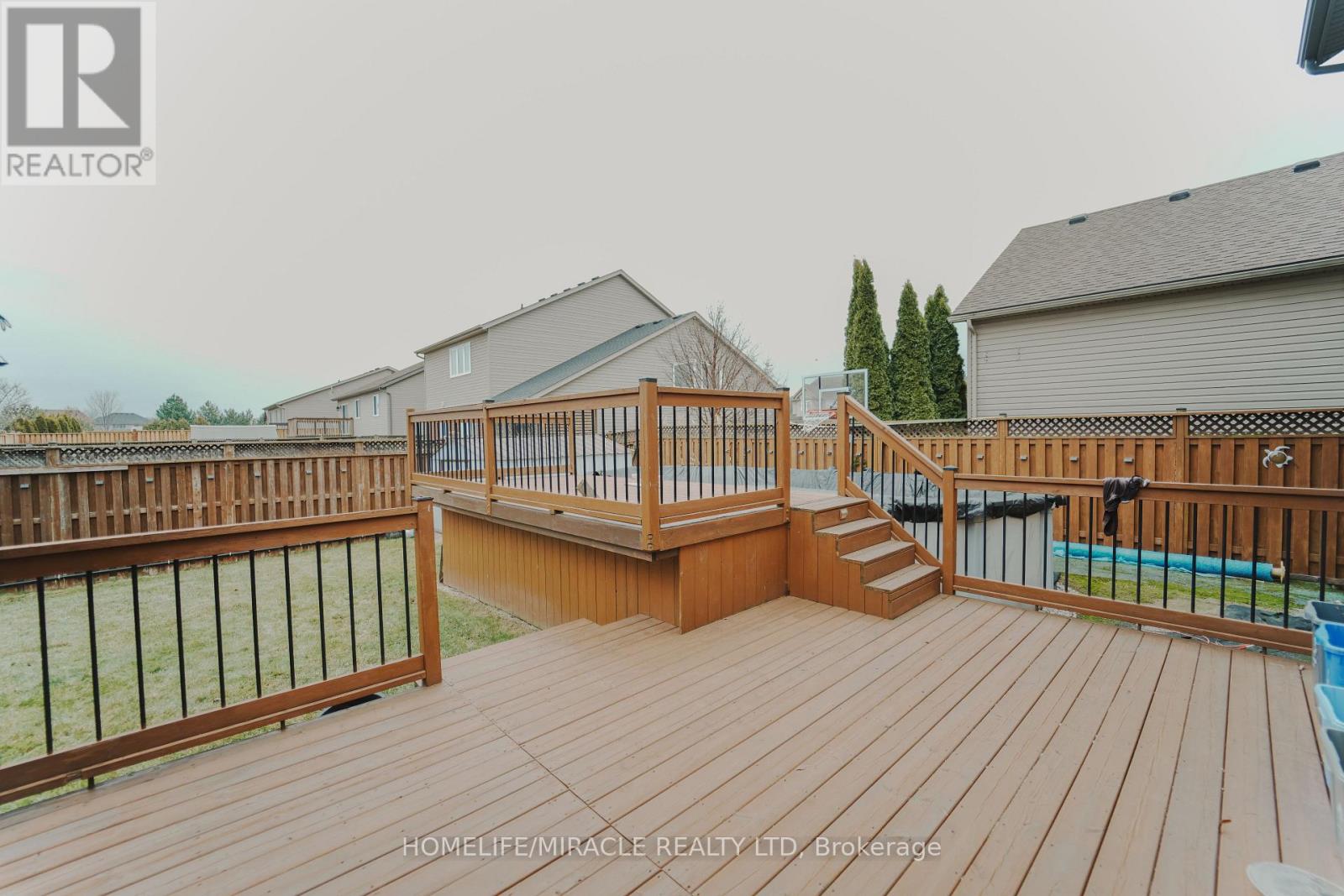 6978 SHANNON DRIVE - 42