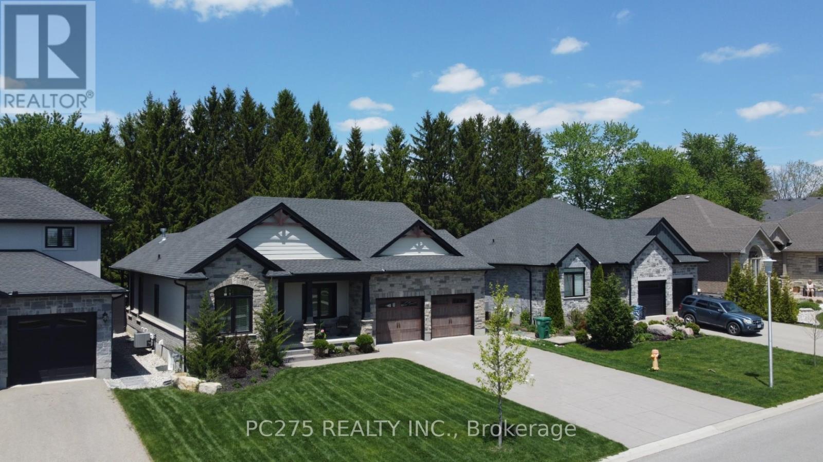 22 TALBOT GROVE LANE Property Photo