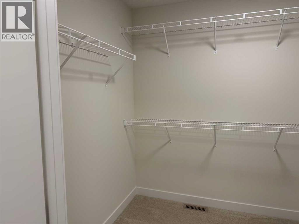 111 Sundown Crescent - 41