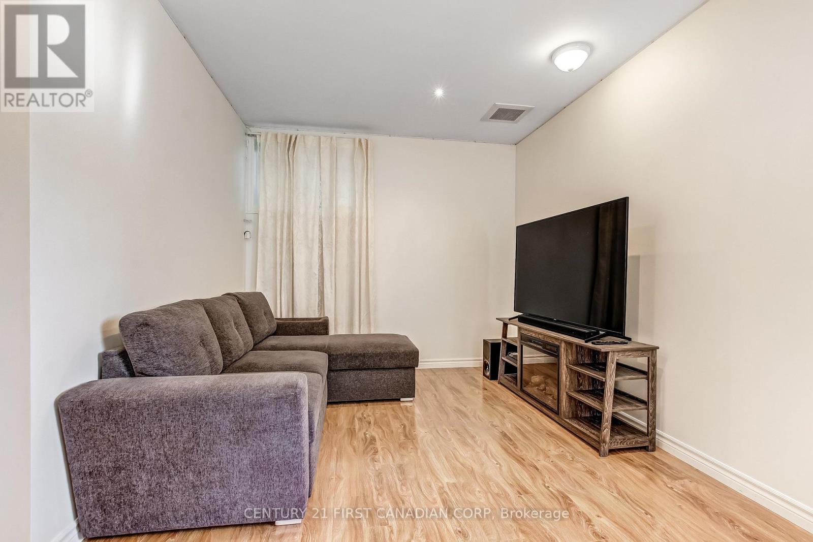 2200 BLACKWATER ROAD - 28