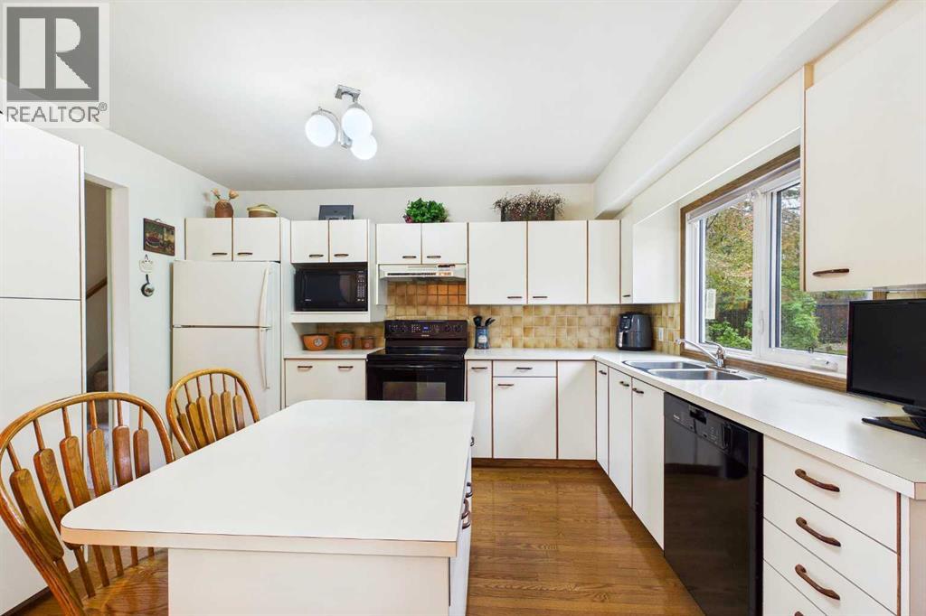 2960 Conrad Drive NW - 8