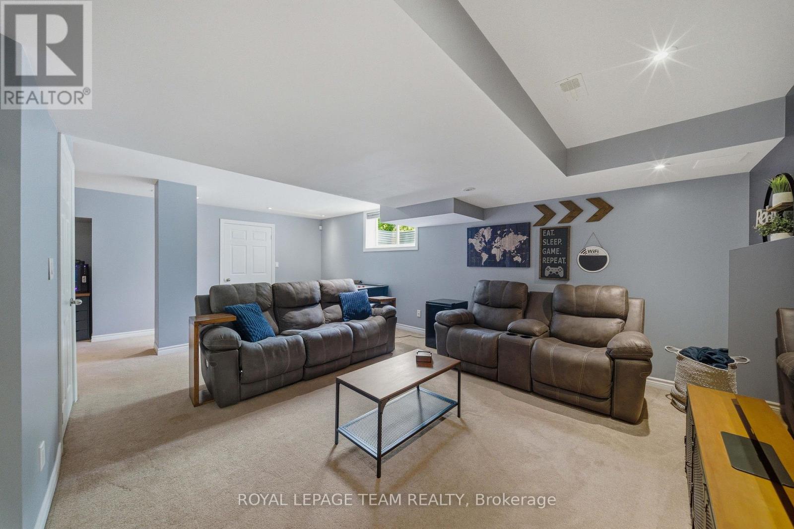 234 CYD STREET - 34