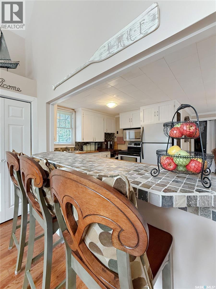 110 Lakeshore DRIVE - 13