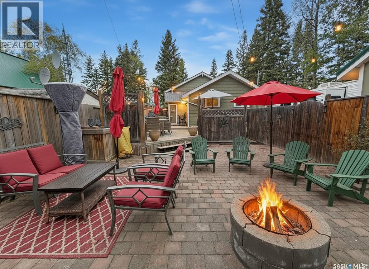 110 Lakeshore DRIVE - 32