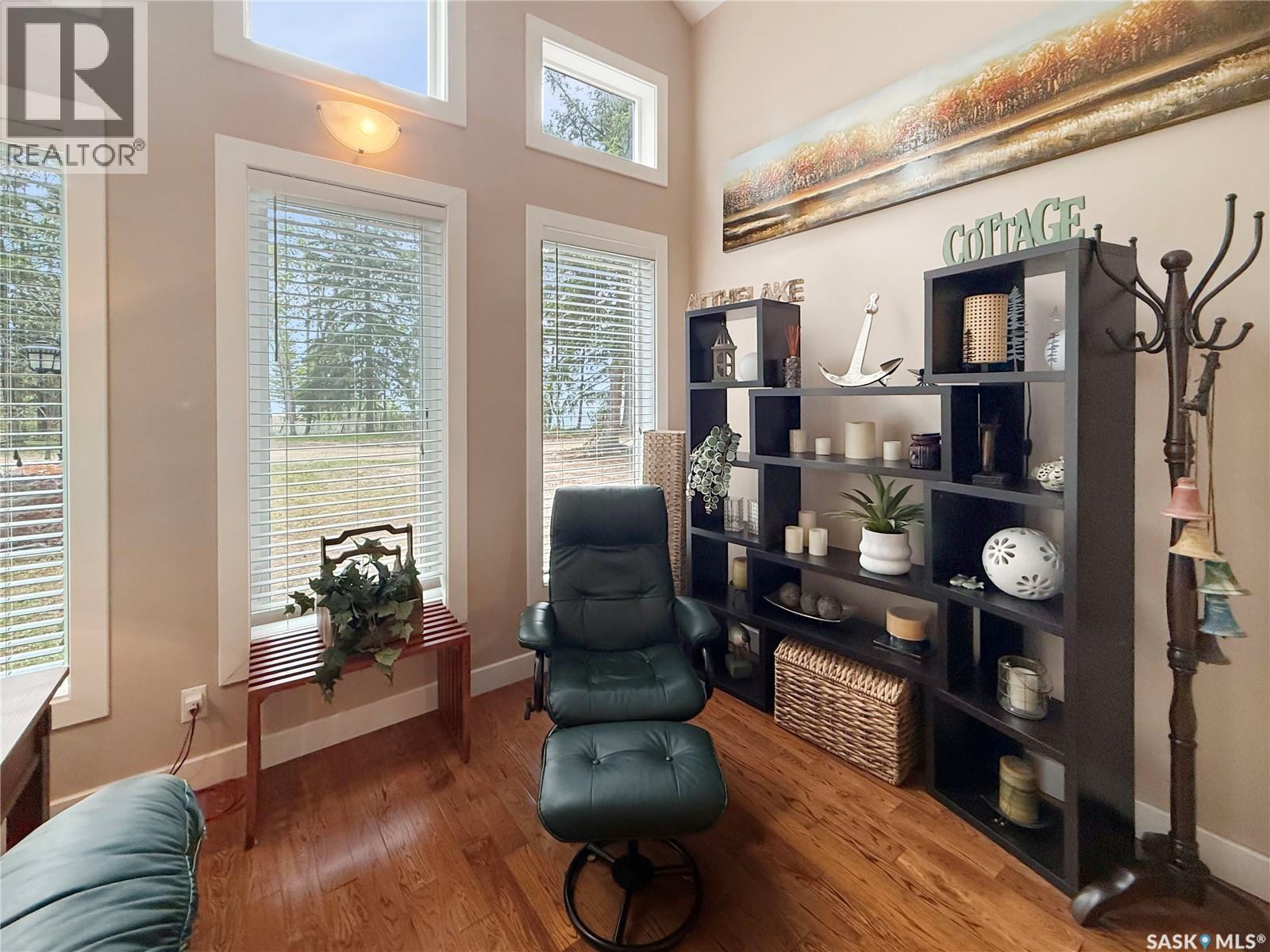 110 Lakeshore DRIVE - 11
