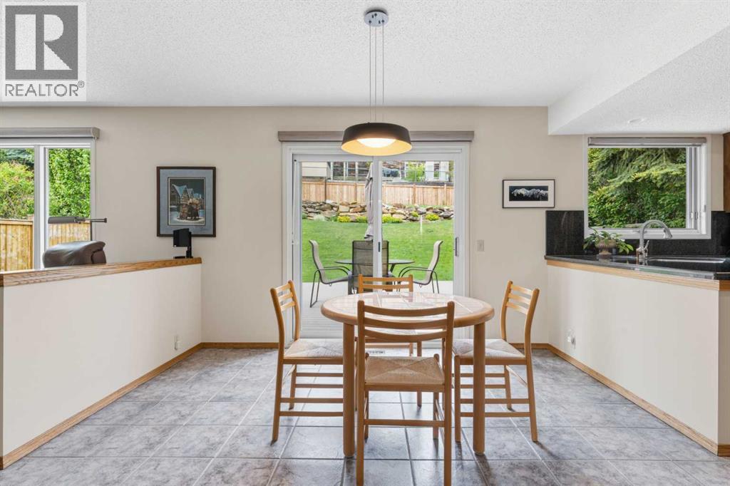 2739 Signal Hill Drive SW - 24
