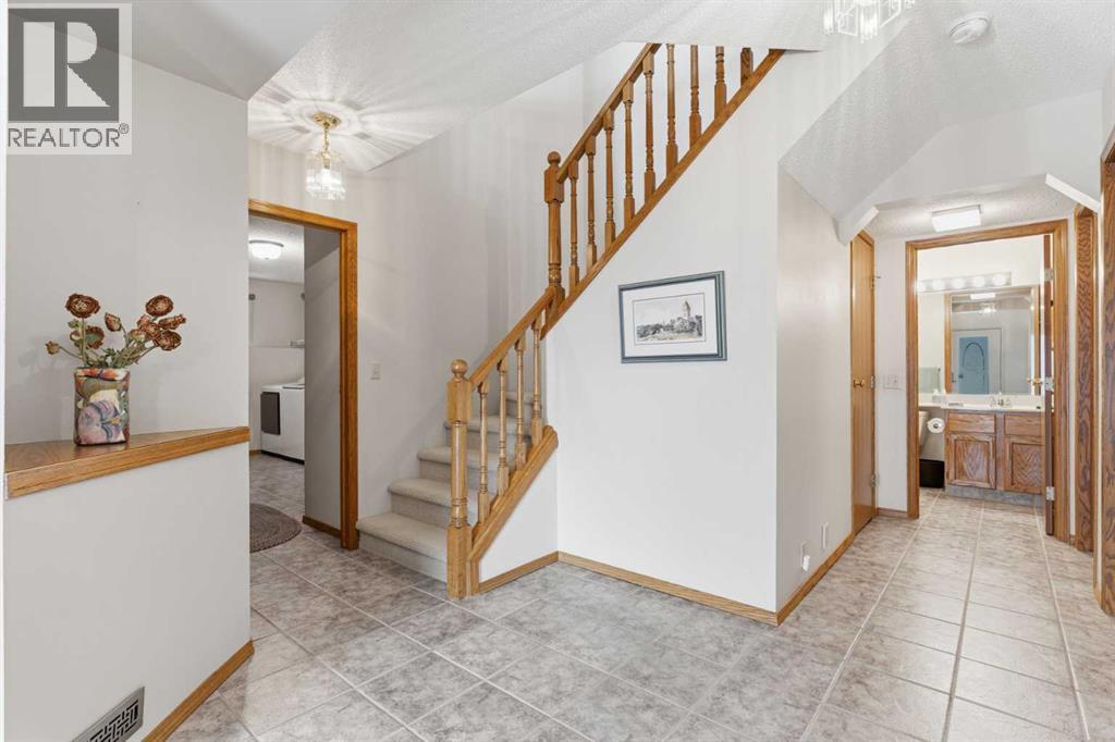 2739 Signal Hill Drive SW - 8