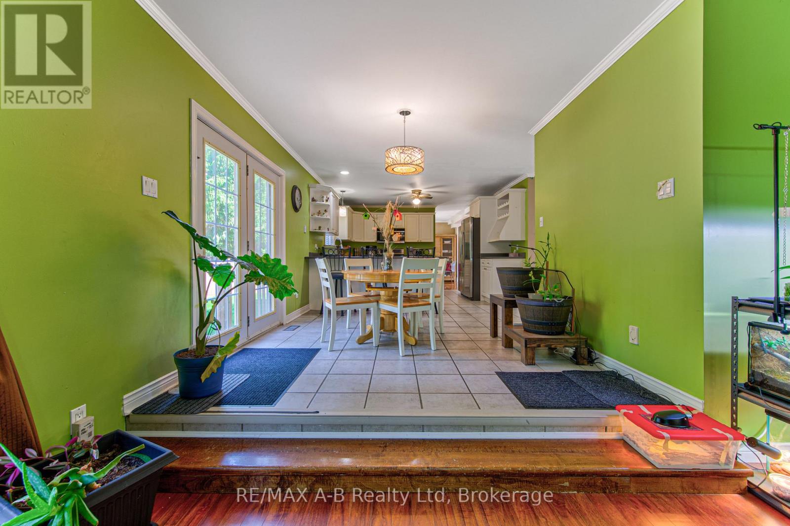 3968 WILSON STREET - 12