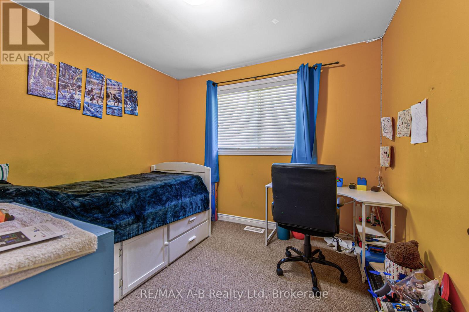 3968 WILSON STREET - 27