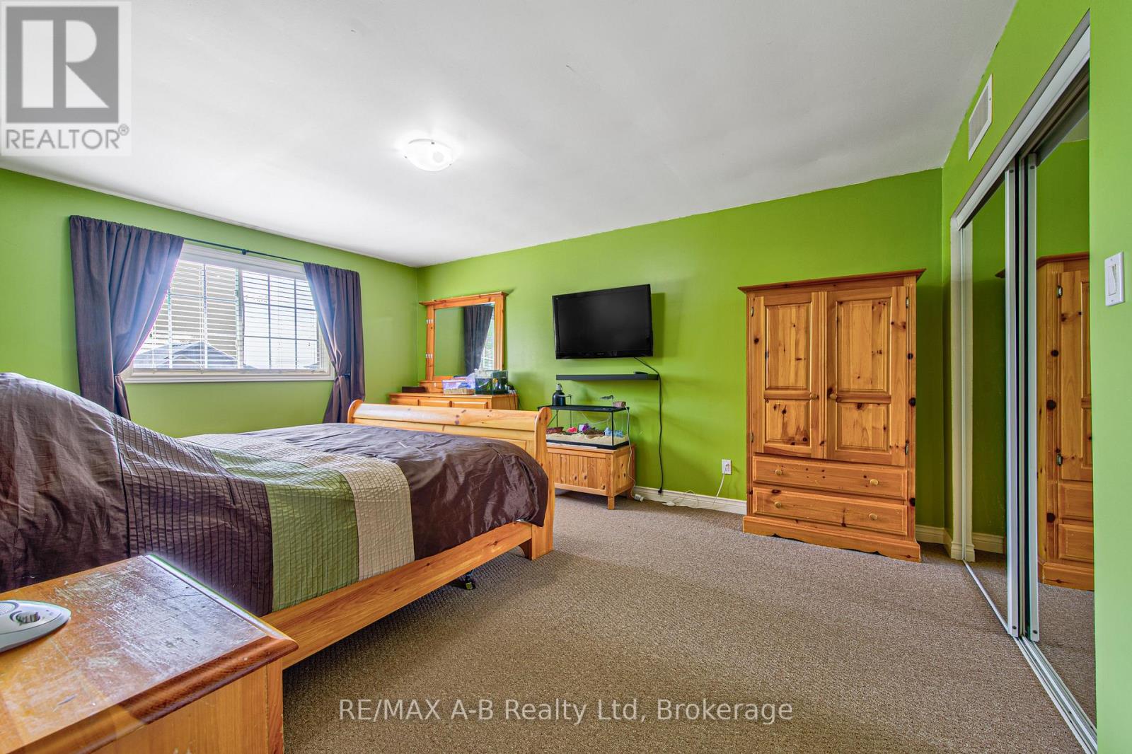 3968 WILSON STREET - 28