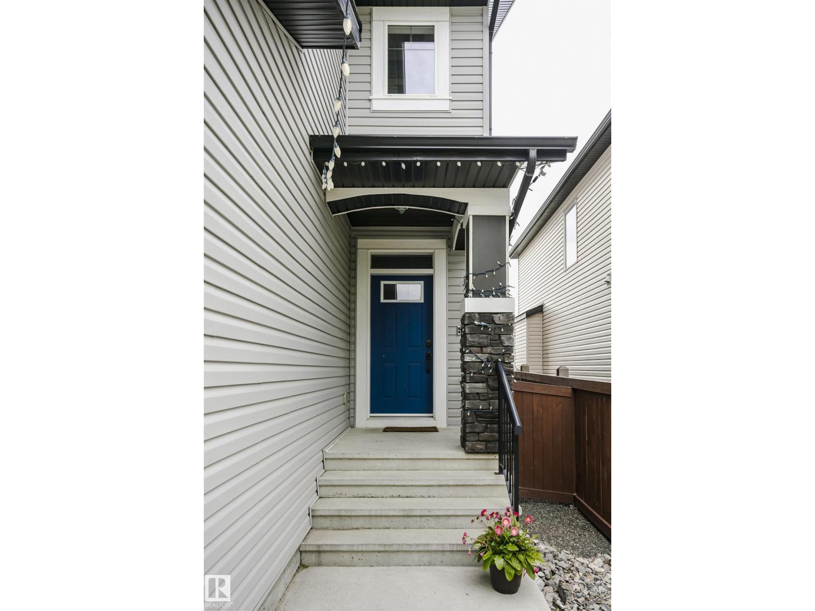 21807 97 AV NW - 5