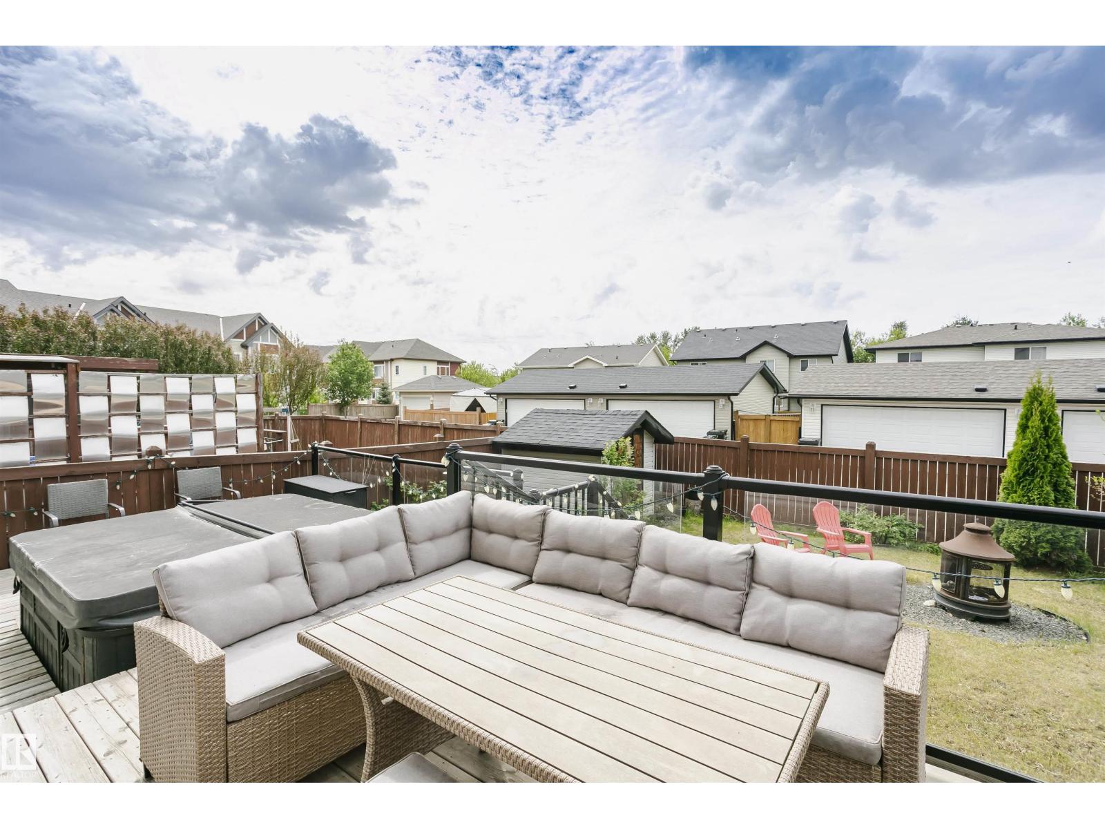 21807 97 AV NW - 52
