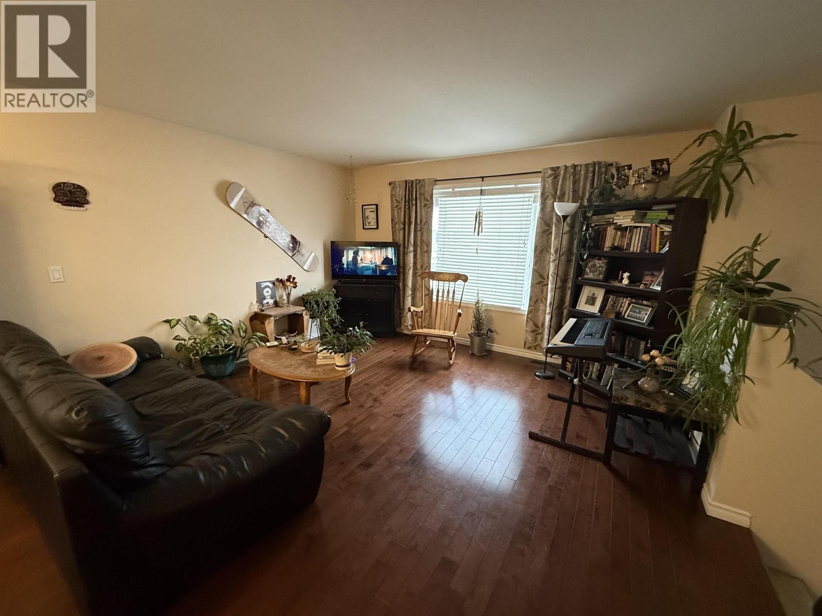 8316 86 AVENUE - 3