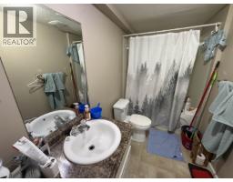 10507 109 Street, Fort St  John, BC V1J0J3 Photo 12