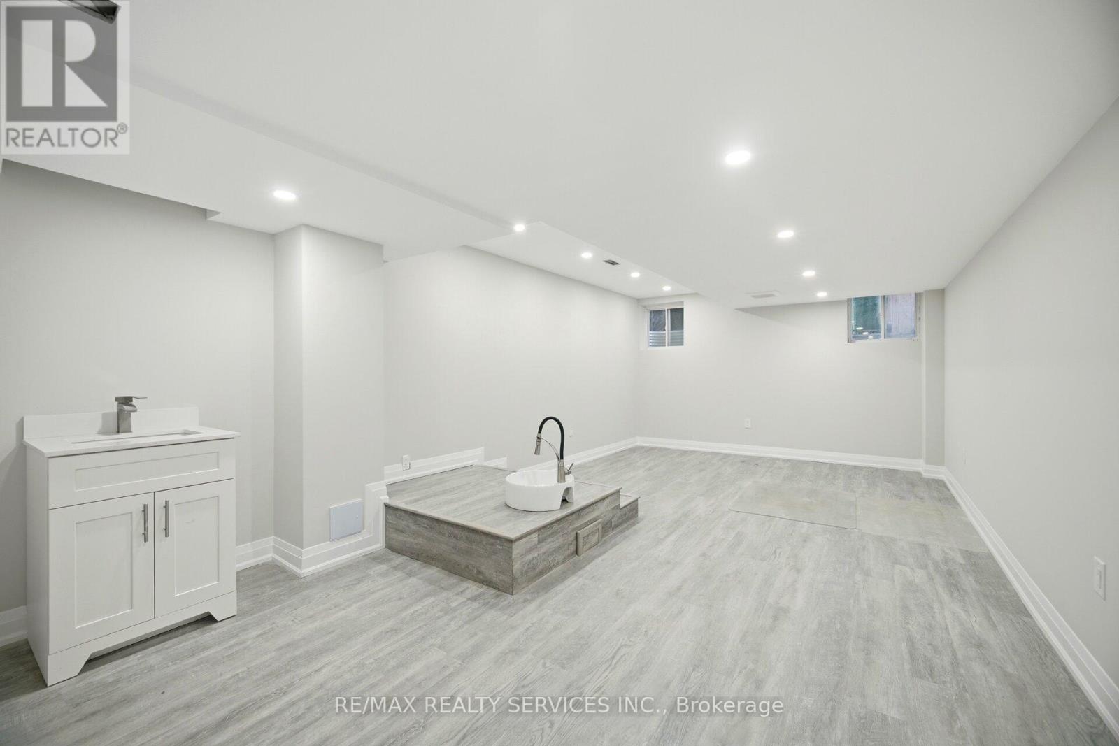 77 DEER RIDGE TRAIL - 43
