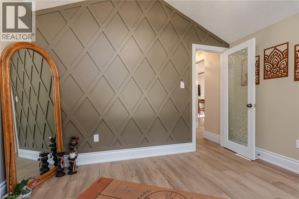 294 FALLOWFIELD Drive - 28