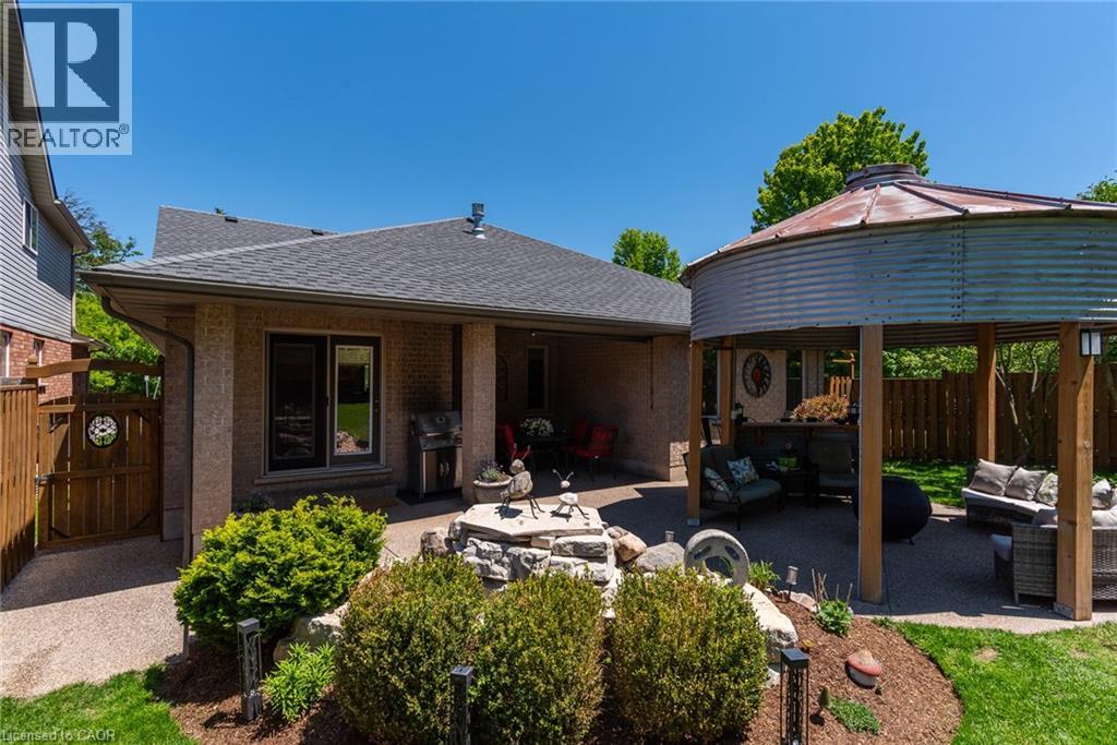 294 FALLOWFIELD Drive - 8