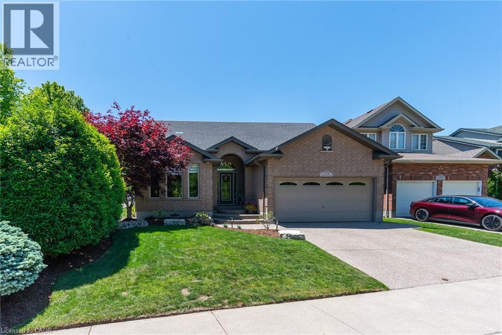 294 FALLOWFIELD Drive - Image 2
