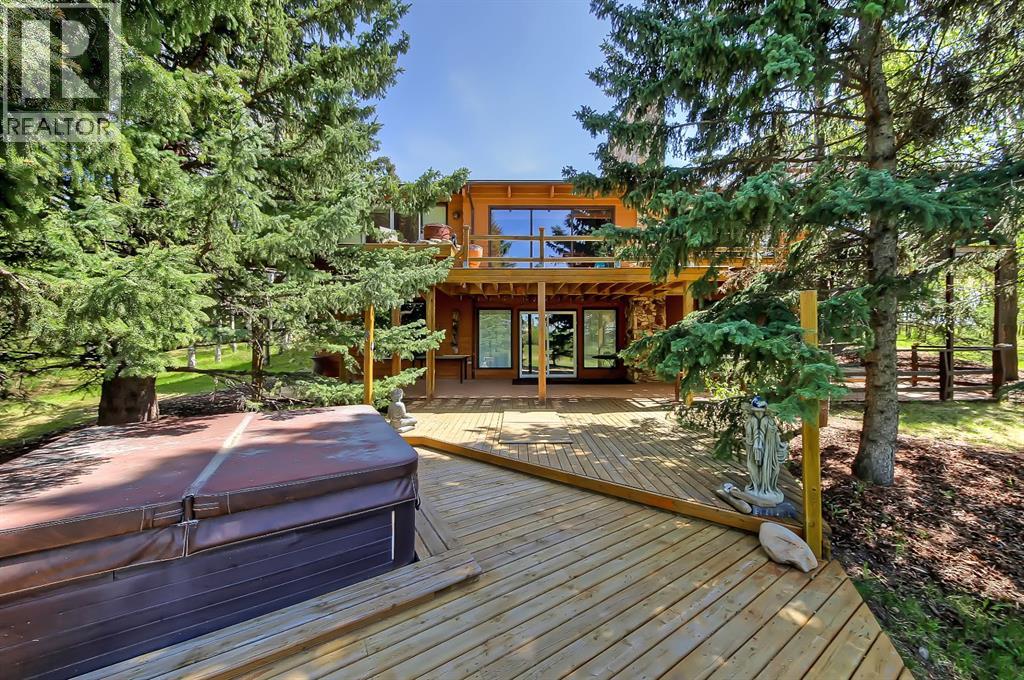 Large multi level lower deck with hot tub