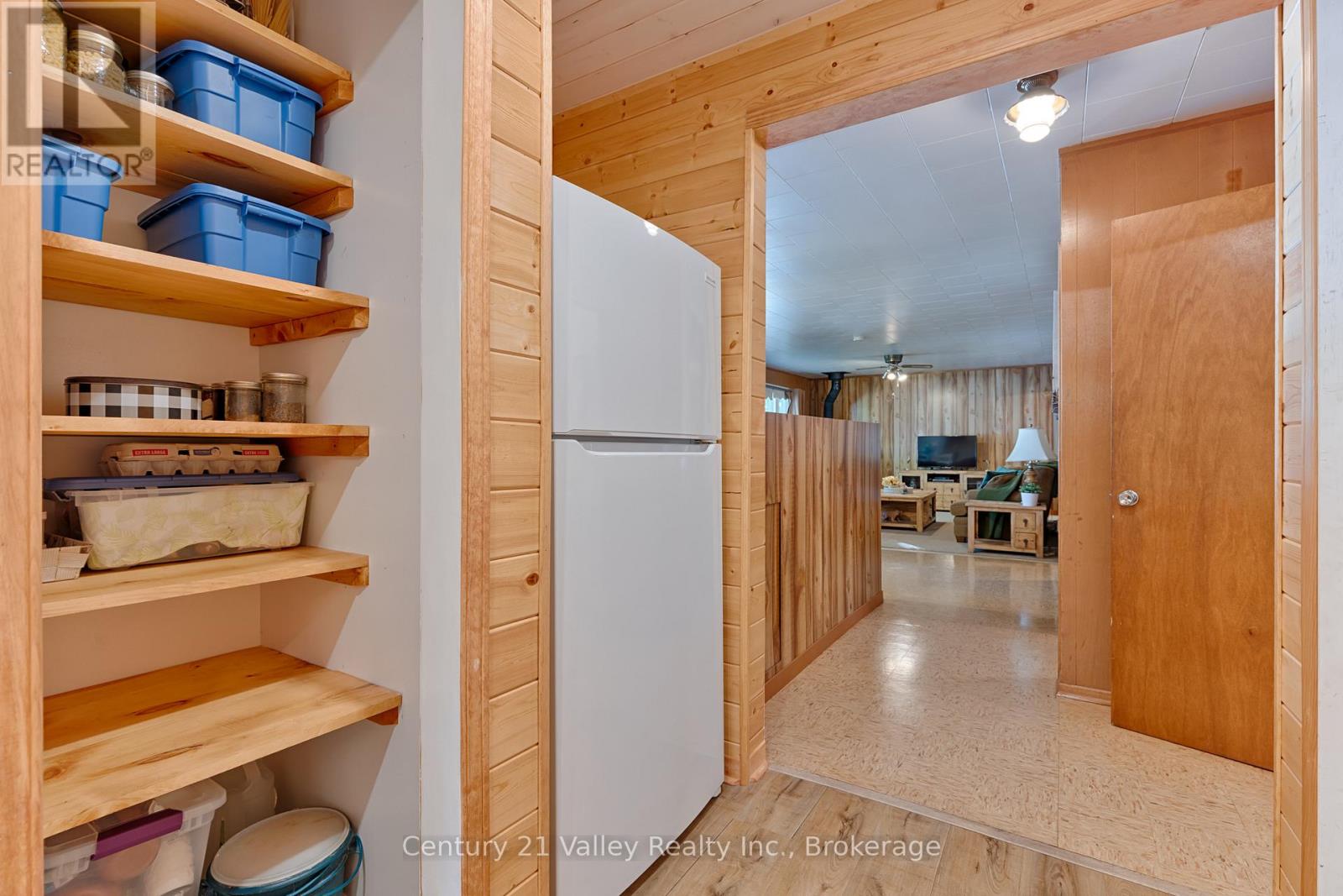 336 MCMILLAN ROAD - 12