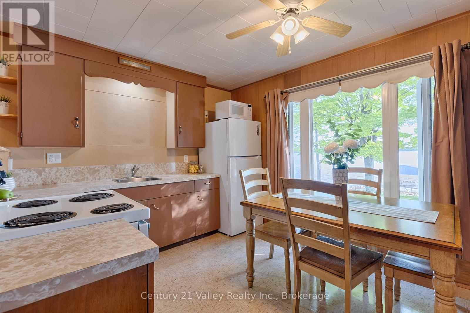 336 MCMILLAN ROAD - 17
