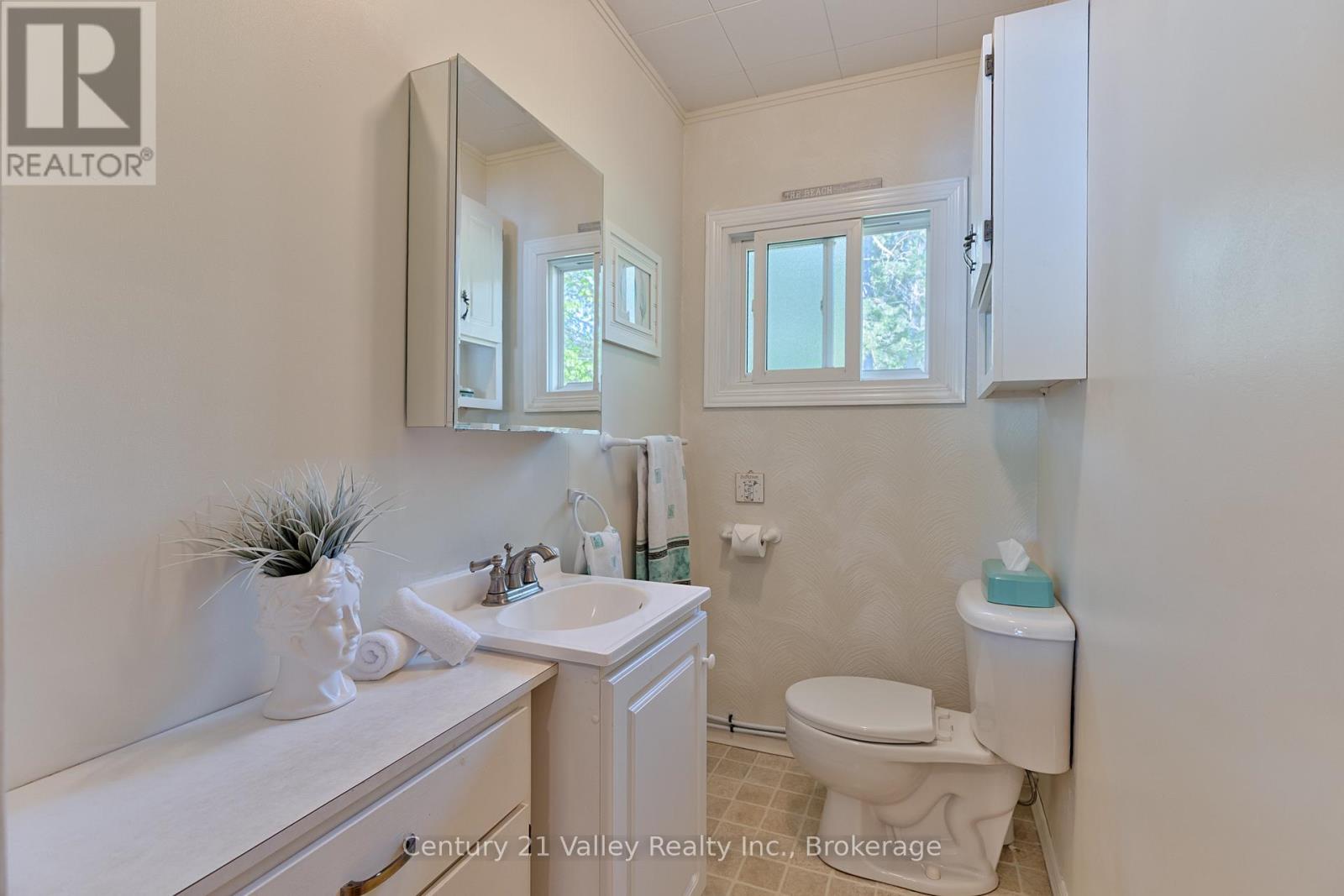 336 MCMILLAN ROAD - 23