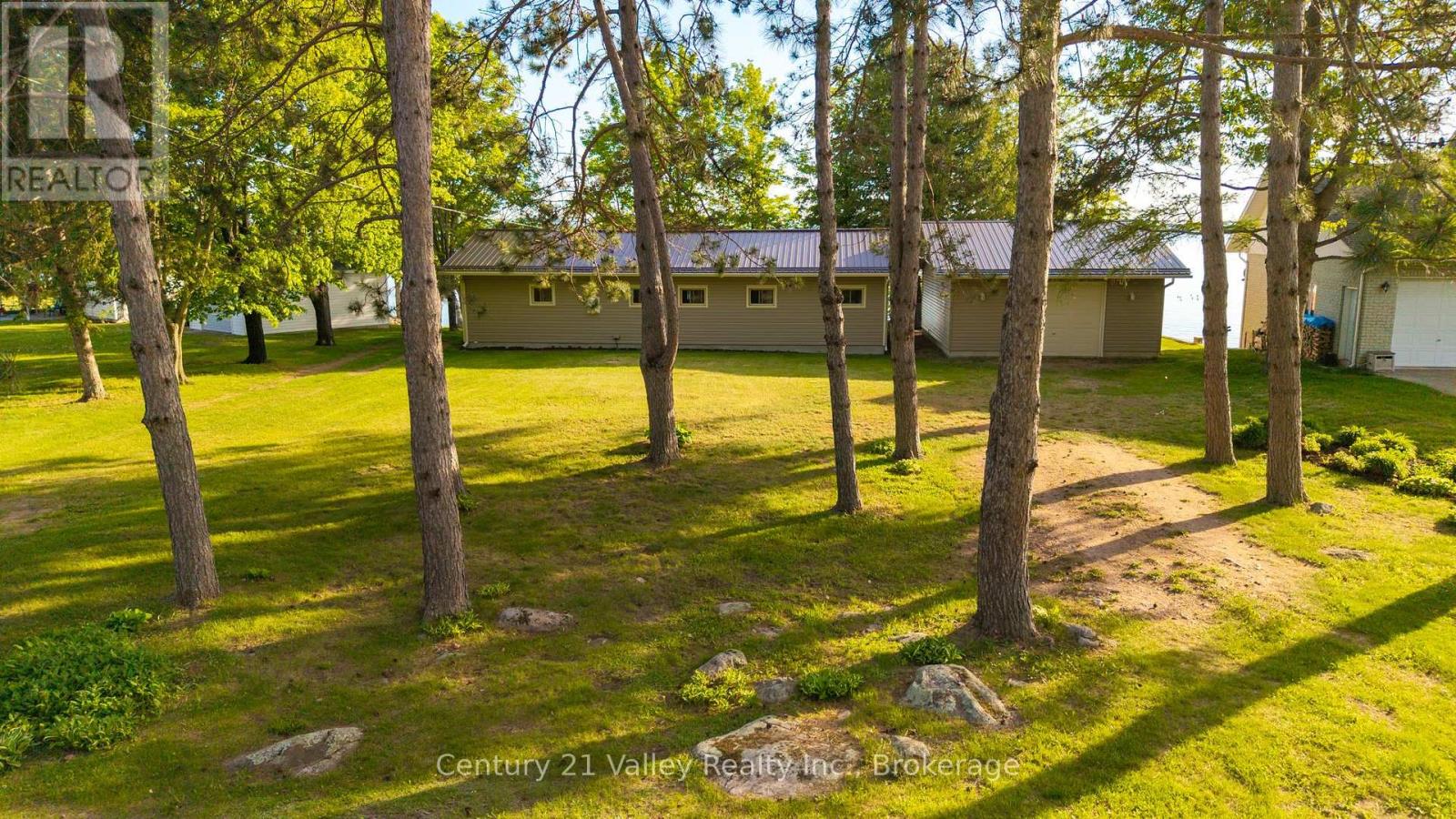 336 MCMILLAN ROAD - 44
