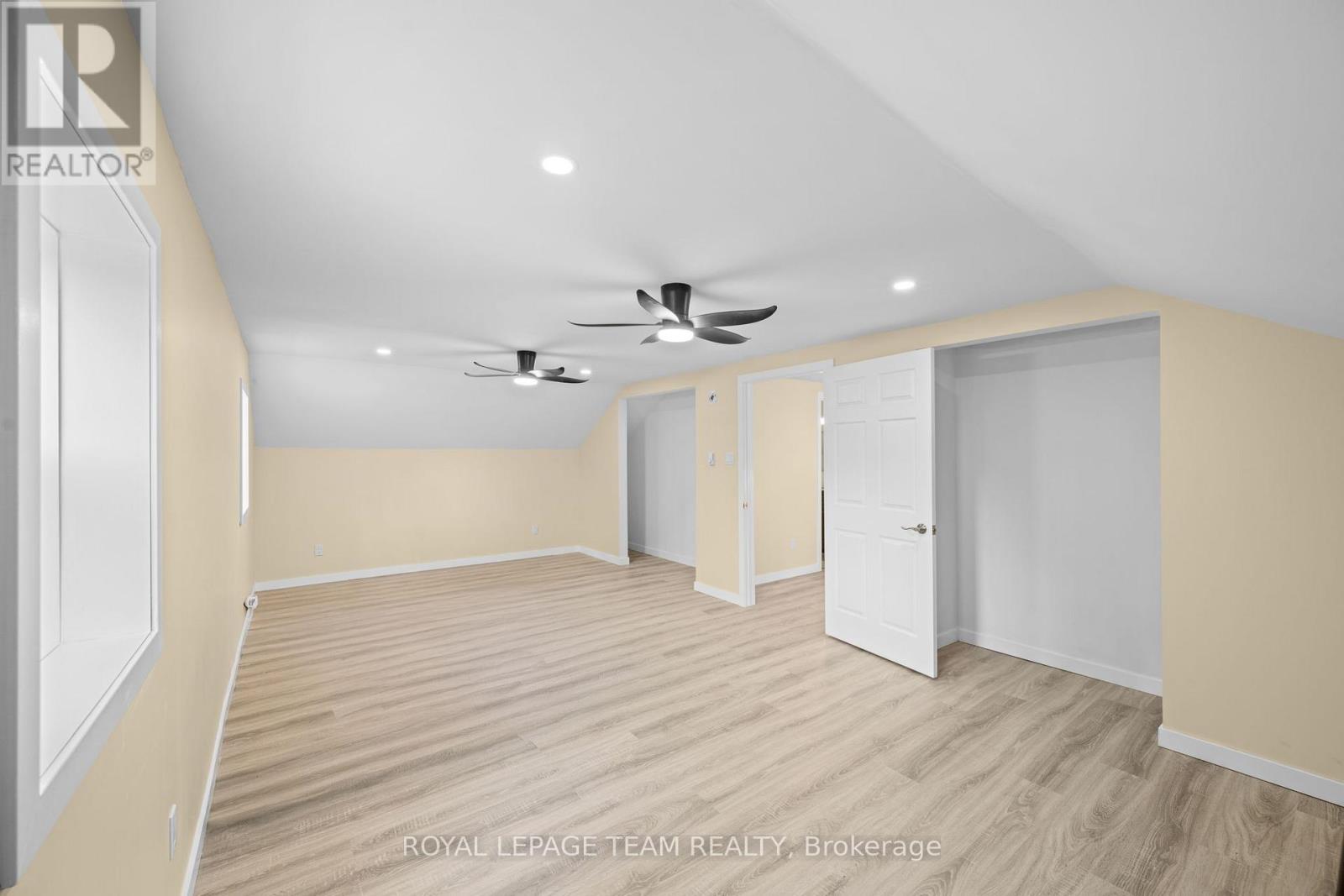 76 SOUTH STREET - 25