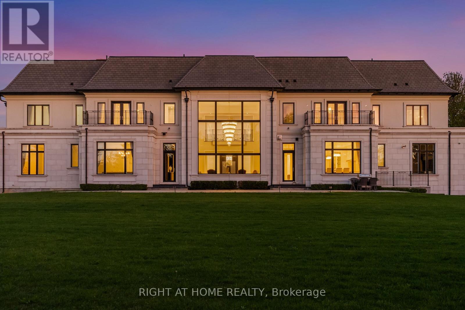 16 SIRONA'S LANE - 47
