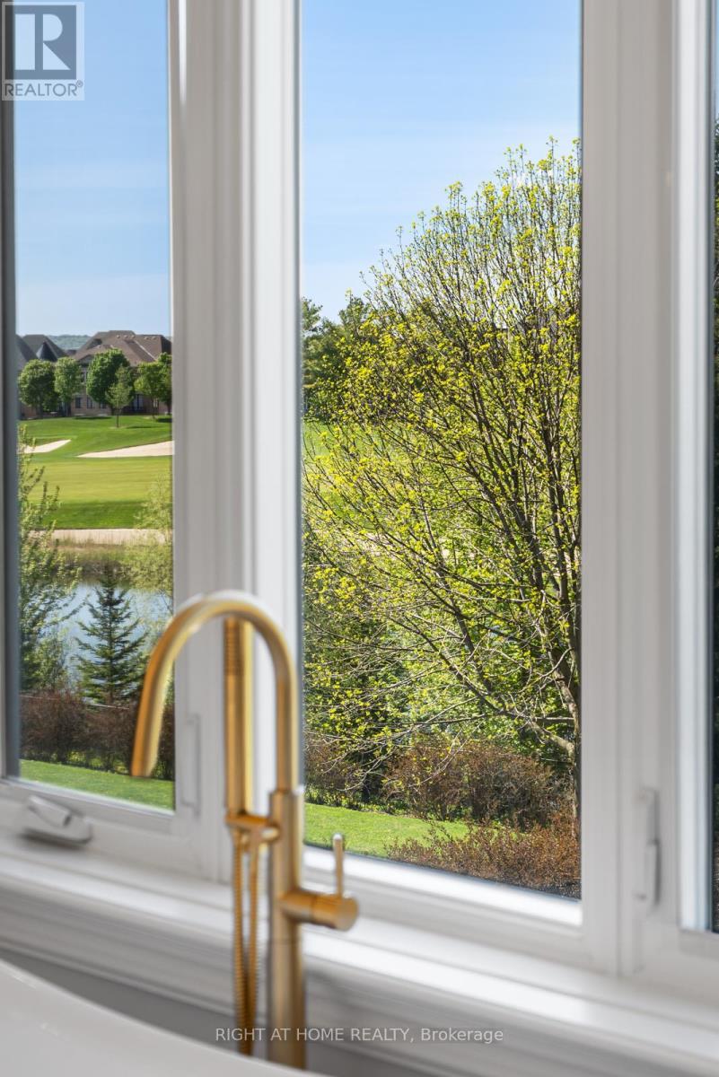 16 SIRONA'S LANE - 37