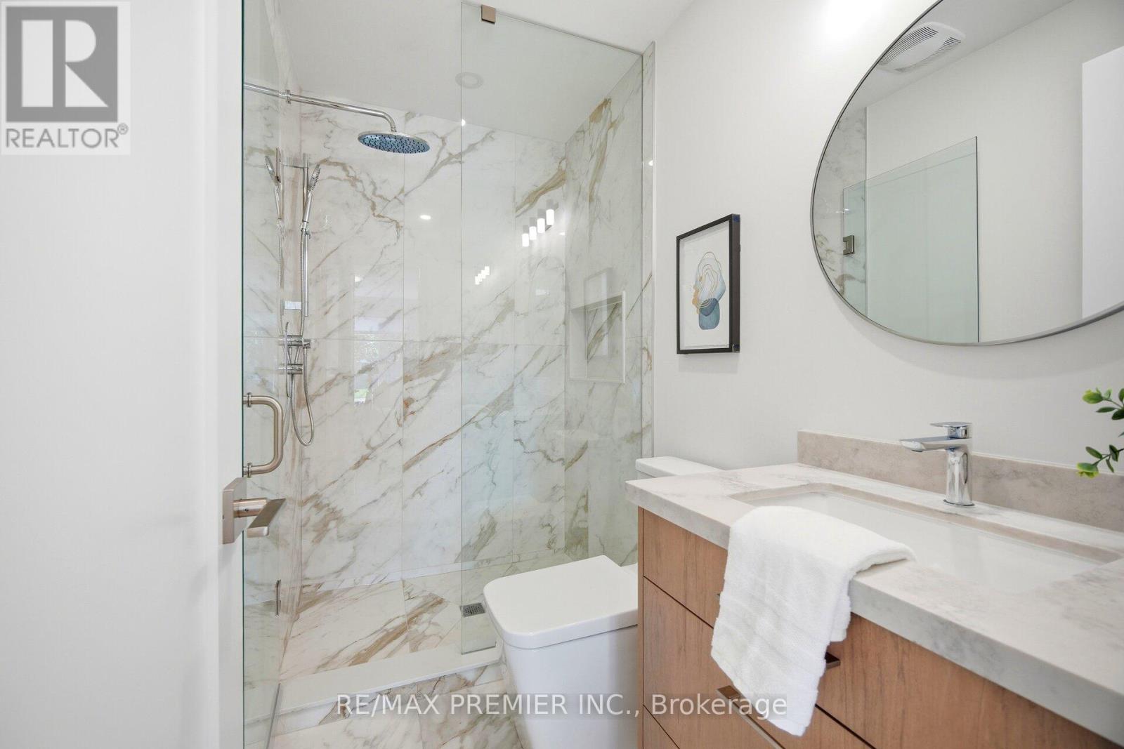 62 FLAMBOROUGH DRIVE - 22