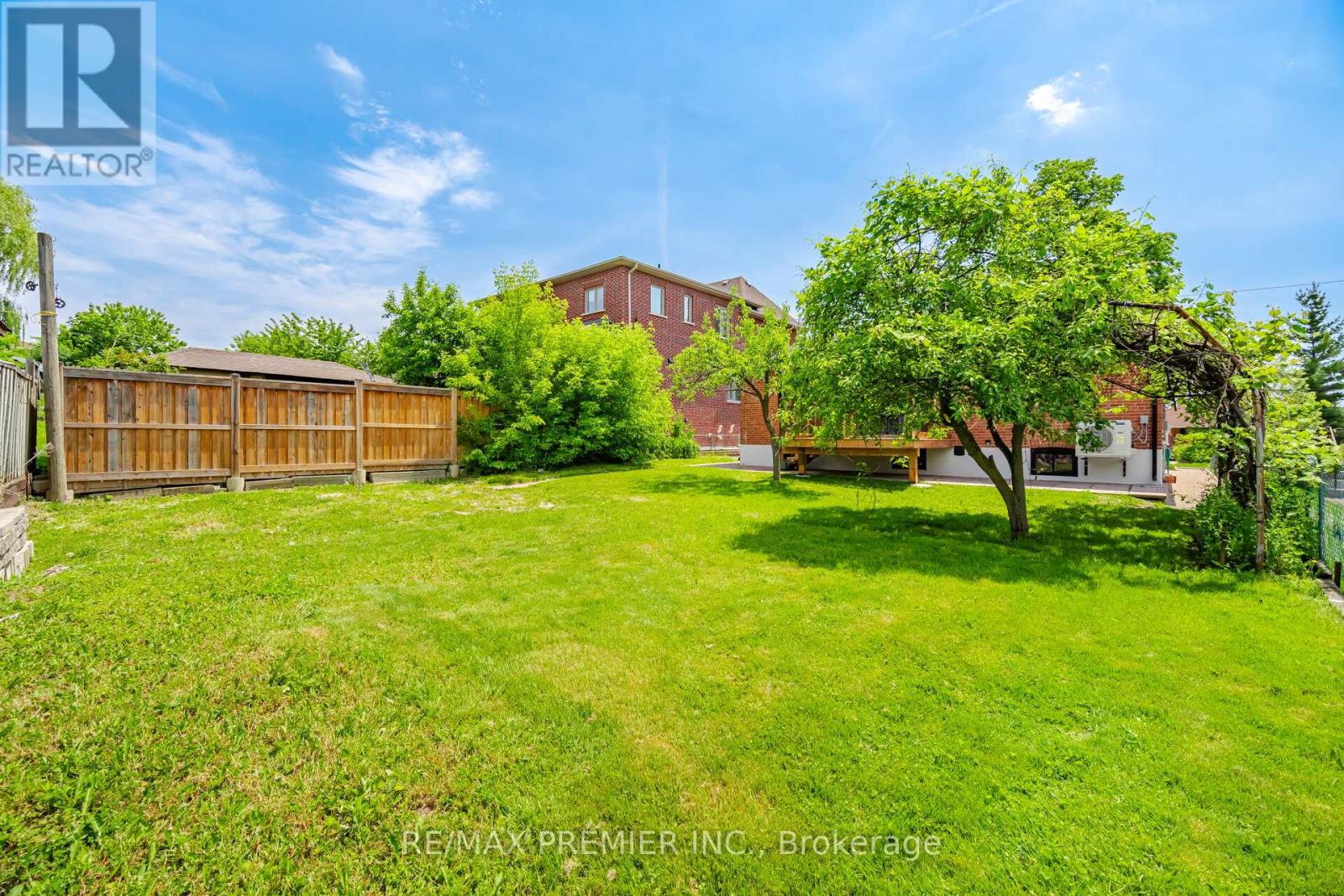 62 FLAMBOROUGH DRIVE - 50