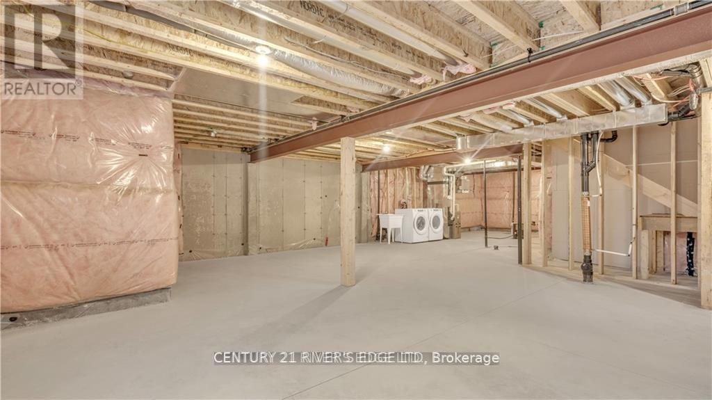 218 ADLEY DRIVE - 18