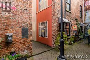 814 1628 Store Street, Victoria