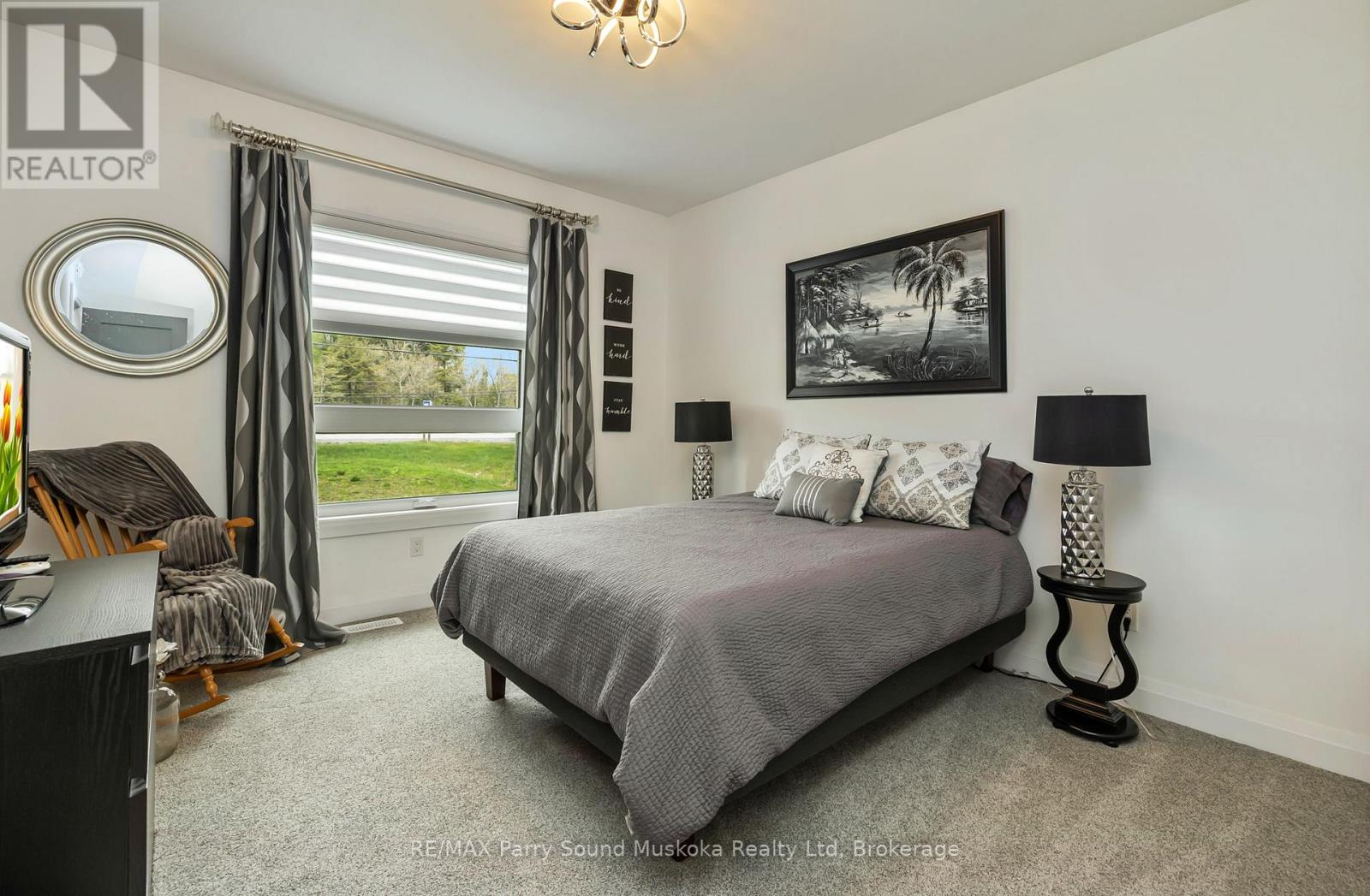 270 NOBEL ROAD - 21