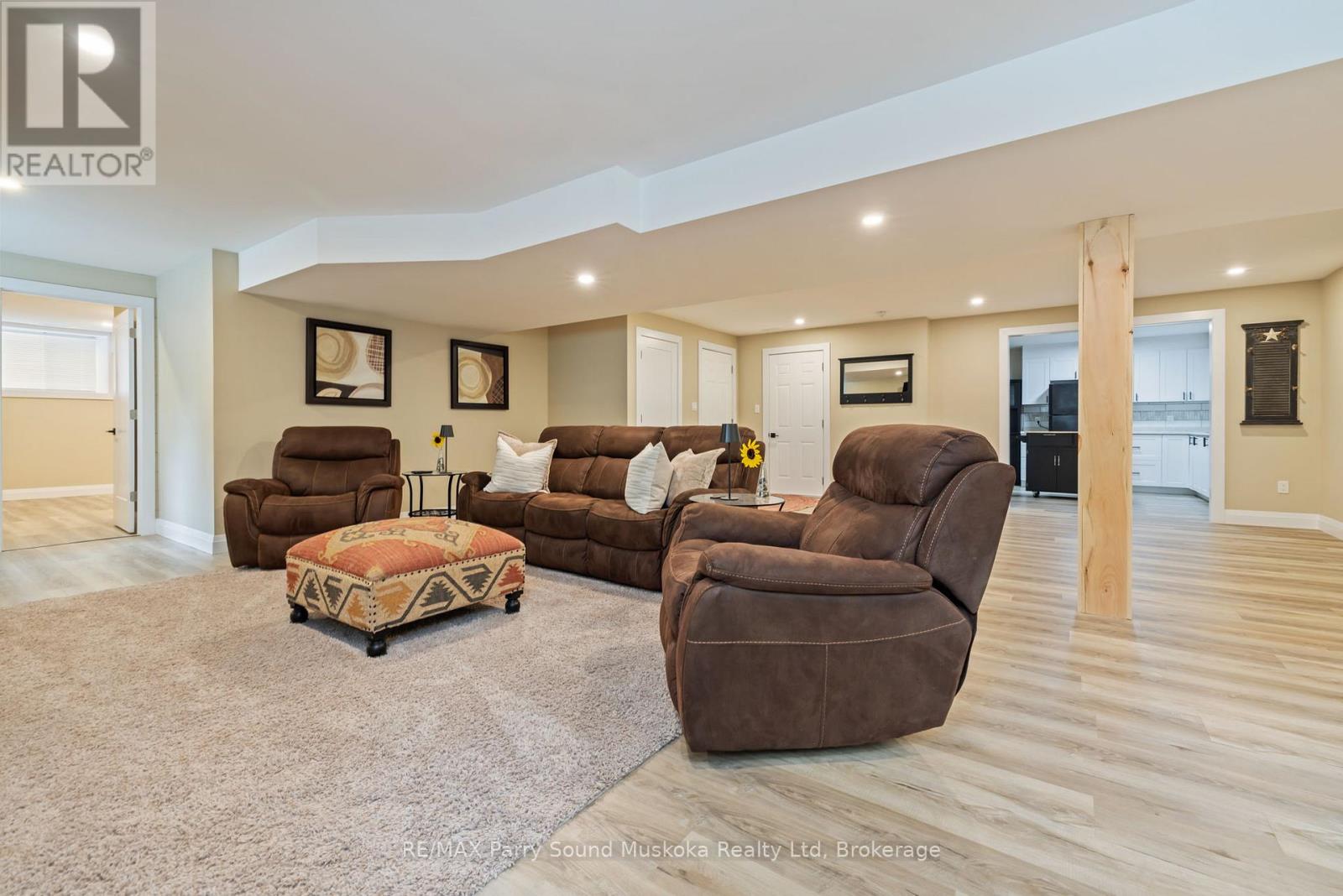 270 NOBEL ROAD - 33