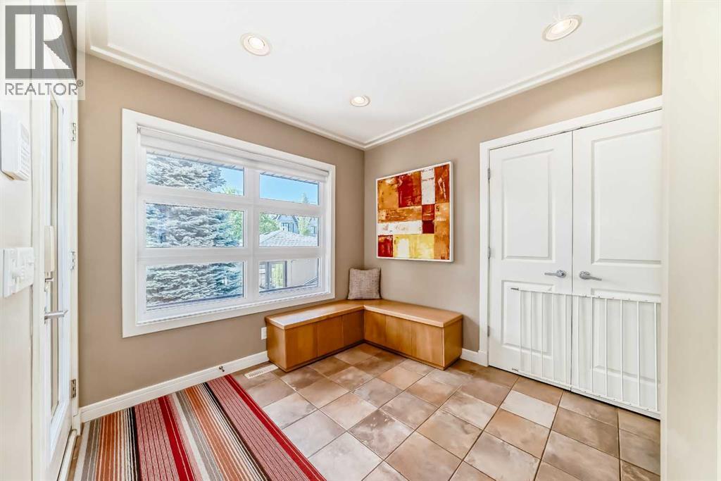Rear mudroom