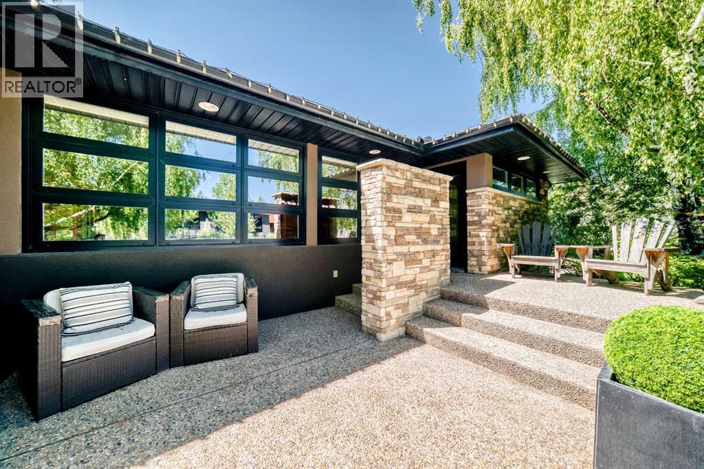 3631 12 Street SW - photo 3
