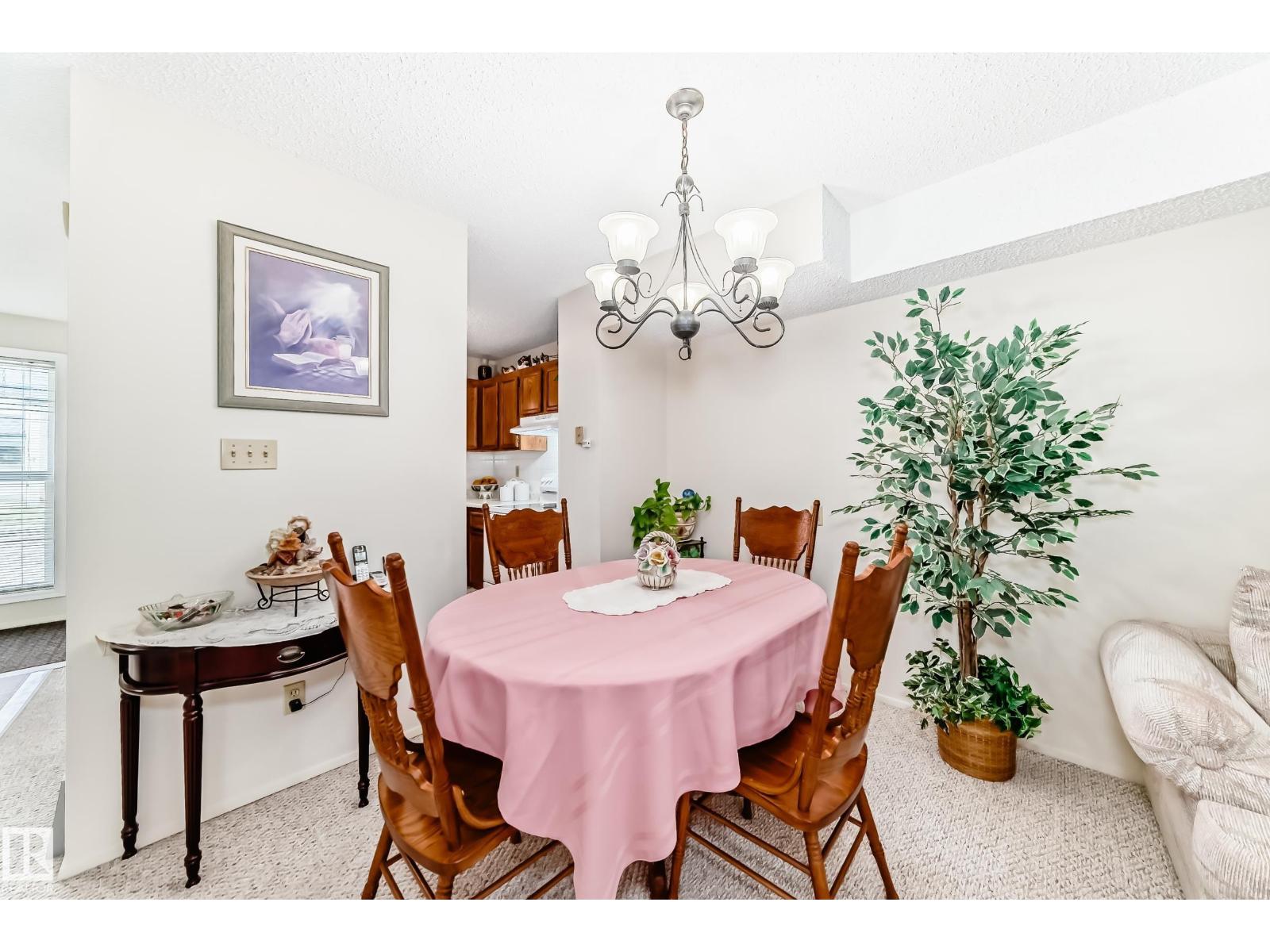 #15 6220 172 ST NW - 11