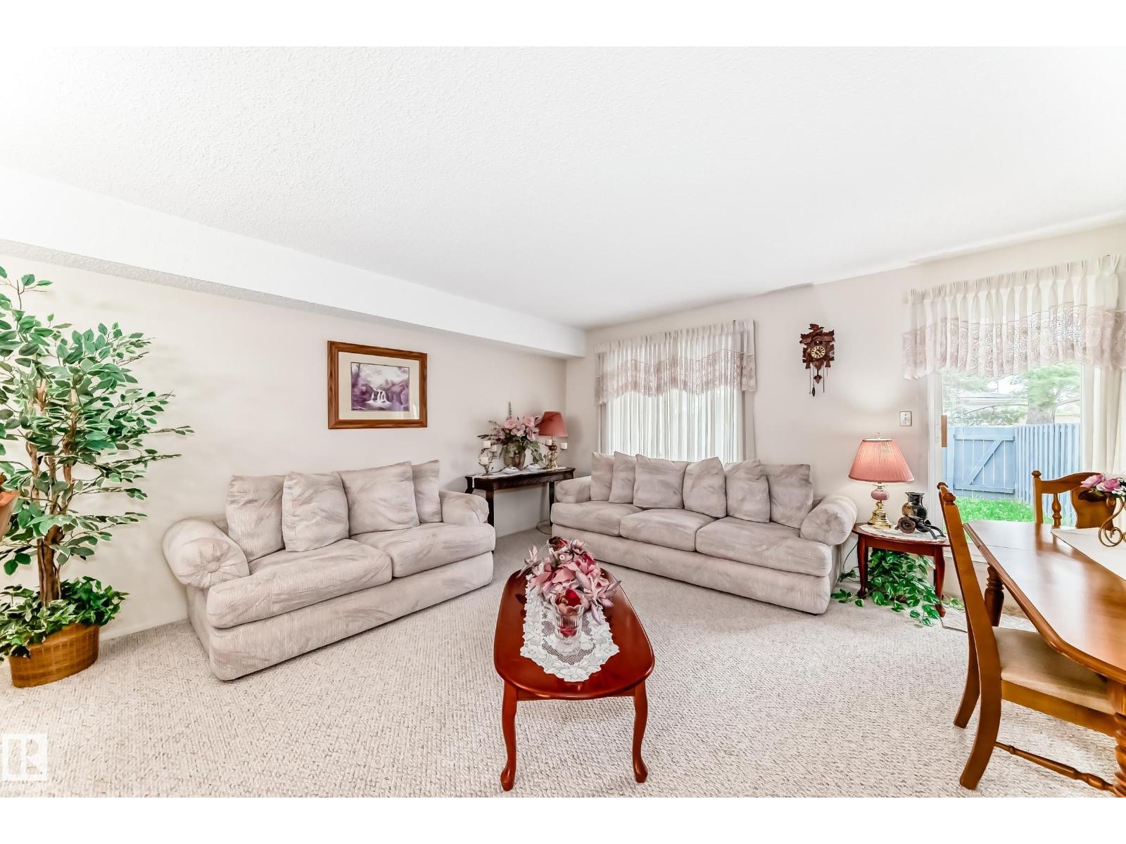 #15 6220 172 ST NW - 13