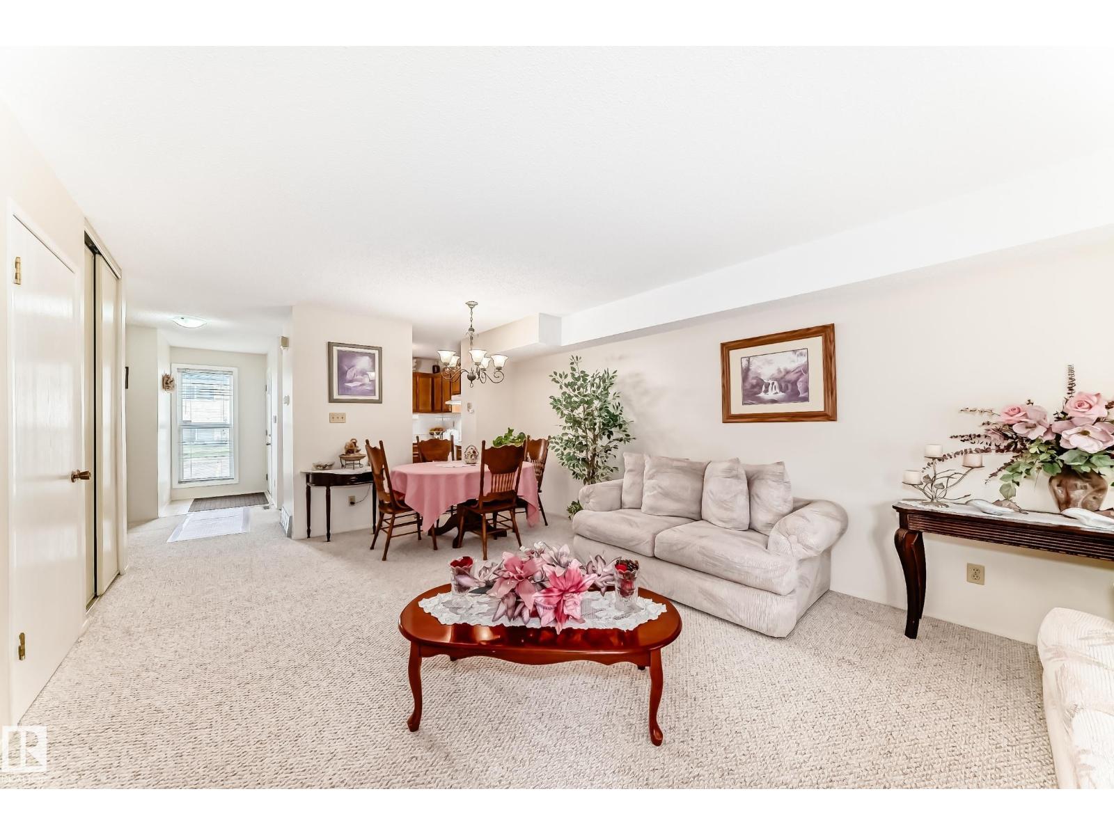 #15 6220 172 ST NW - 15